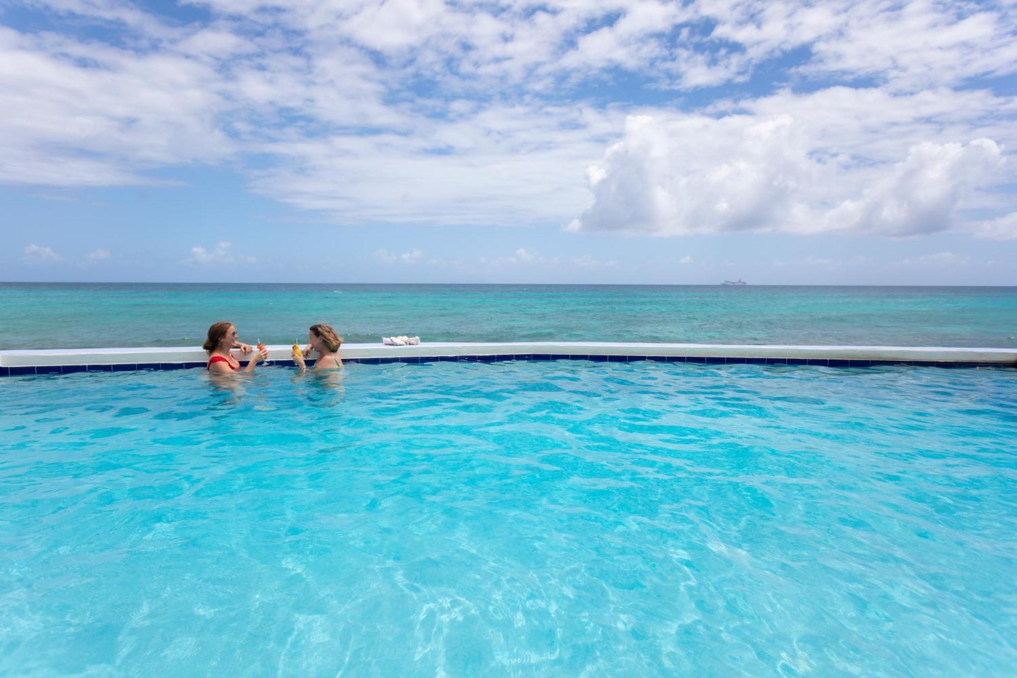 La Vista Resort Simpson Bay Eksteriør bilde